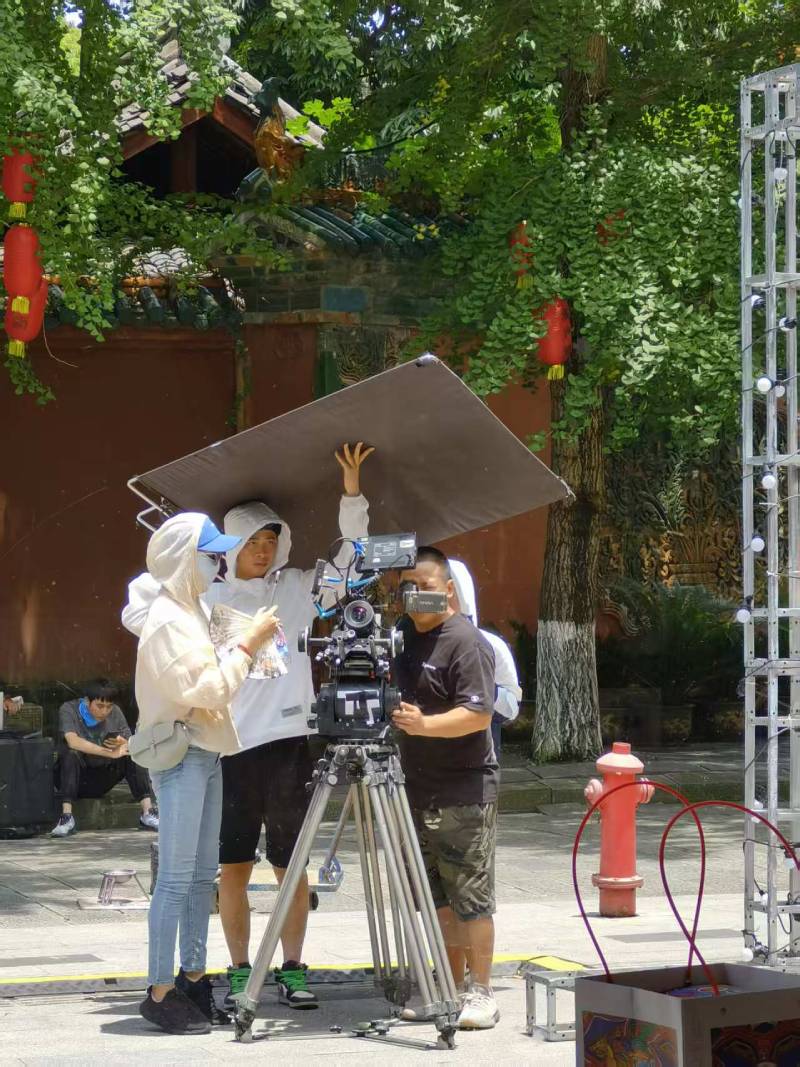 都兰县极致互动，精准定位，打造爆款产品宣传视频